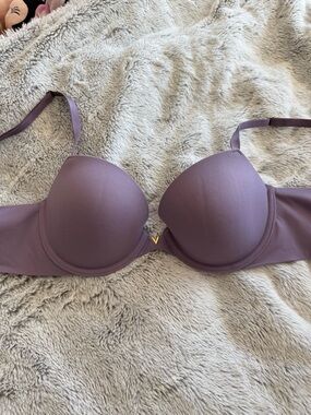 Victoria's Secret Mauve Push-Up T-Shirt Bra with Gold V Accent
